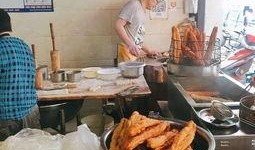 怎样爆料早餐店员工呢视频,揭露行业潜规则与真实情况